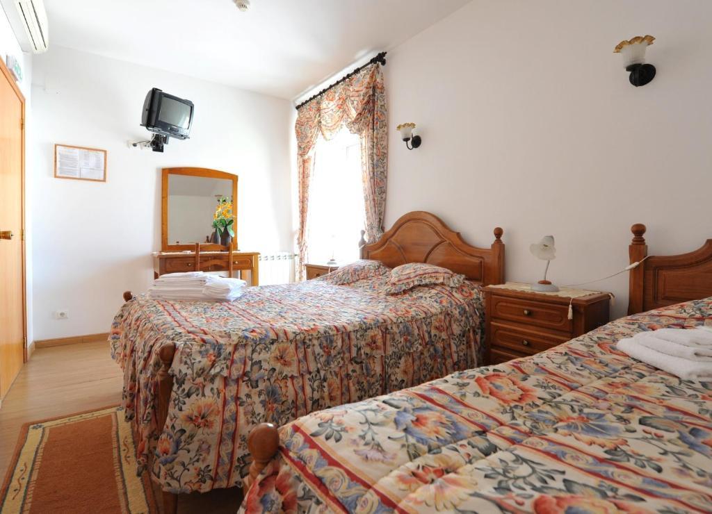 Hotel Aviz Figueira da Foz Cameră foto
